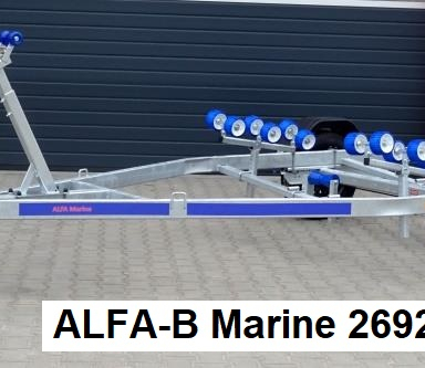 ALFA-B Marine 26920HP.A(párnafás) és ALFA-B Marine 26920HG.A(görgős) egytengelyes,fékes csónakszállító analóg világítással