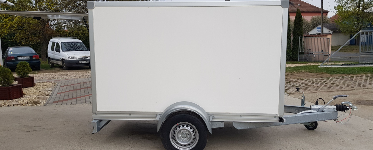 25mm szendvicspaneles felépítménnyel